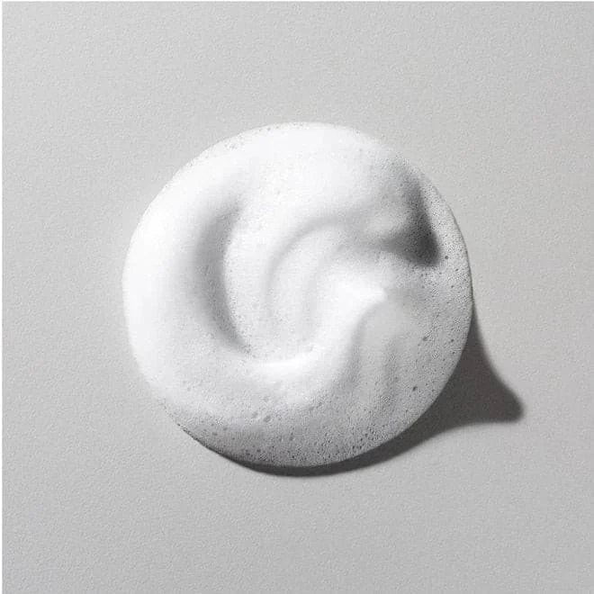 Medik8 Clarifying Foam 4 Medik8 Clarifying Foam - Image 2