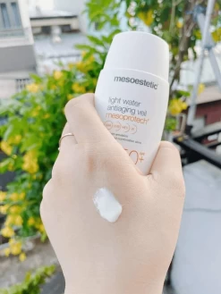 Mesoestetic Mesoprotech Light Water Antiaging Veil SPF 50+ 12 Mesoestetic Mesoprotech Light Water Antiaging Veil SPF 50+ -Care Product Shop MesoesteticMesoprotechLightWaterAntiagingVeilSPF50